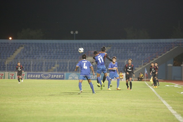 的决定性作 的决定性作